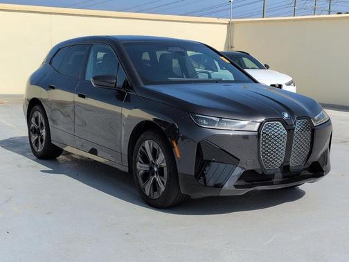 Dark Graphite Metallic 2024 BMW iX xDrive50