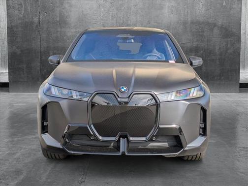 2026 BMW iX xDrive60