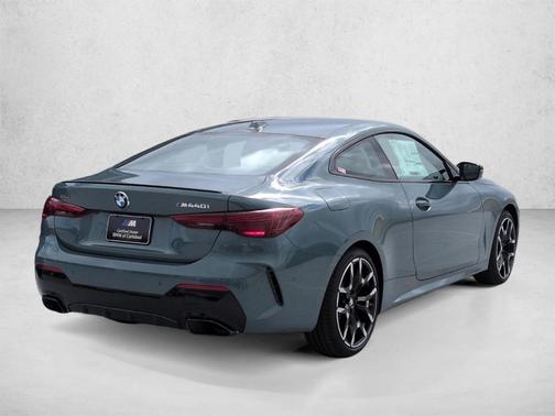 Green Metallic 2027 BMW M440 i xDrive