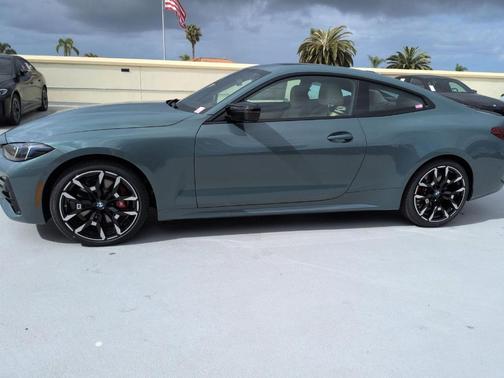 Green Metallic 2027 BMW M440 i xDrive