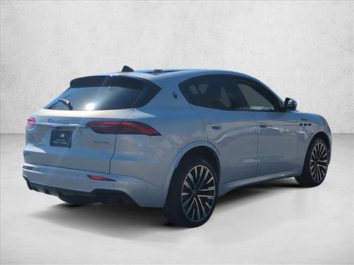 2023 Maserati Grecale Modena