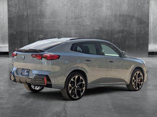2025 BMW X2 xDrive28i