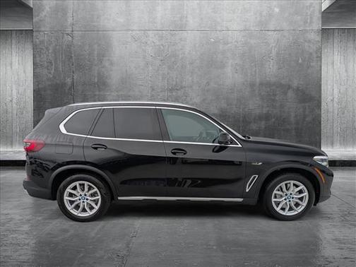 2022 BMW X5 PHEV xDrive45e
