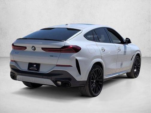 Alpine White 2027 BMW X6 xDrive40i