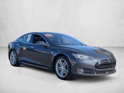 2015 Tesla Model S 90D