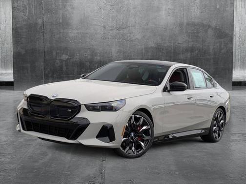 2025 BMW i5 M60