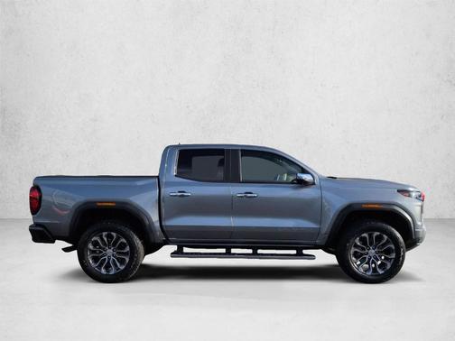 Sterling 2024 GMC Canyon Denali