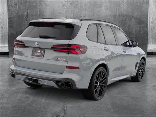 2024 BMW X5 M60i
