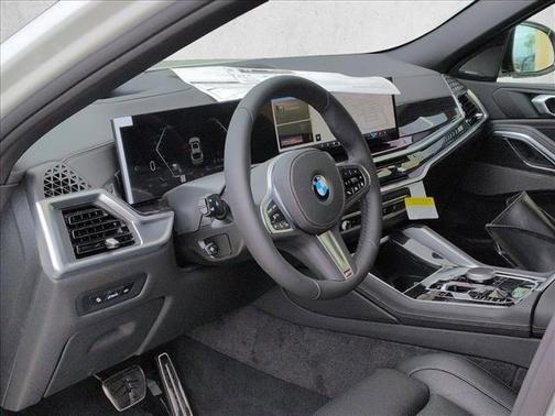 Alpine White 2027 BMW X6 xDrive40i