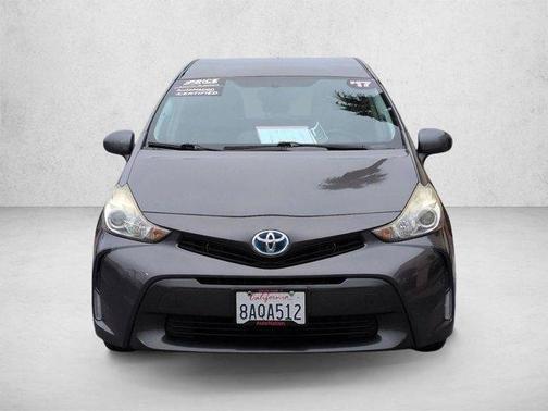 Magnetic Gray Metallic 2017 Toyota Prius v Four