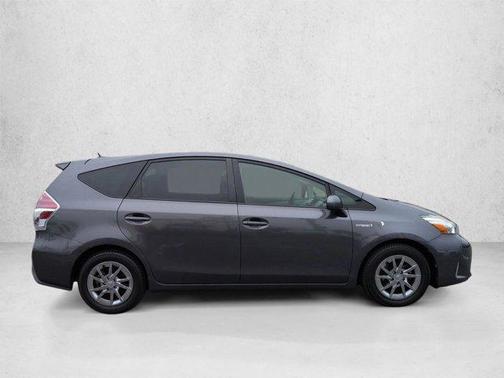Magnetic Gray Metallic 2017 Toyota Prius v Four