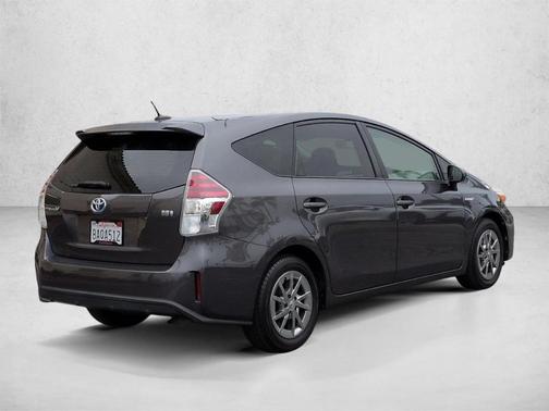 Magnetic Gray Metallic 2017 Toyota Prius v Four