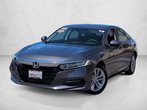 Lunar Silver Metallic 2019 Honda Accord LX