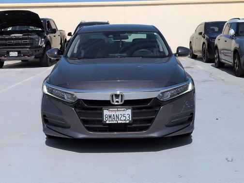 Lunar Silver Metallic 2019 Honda Accord LX