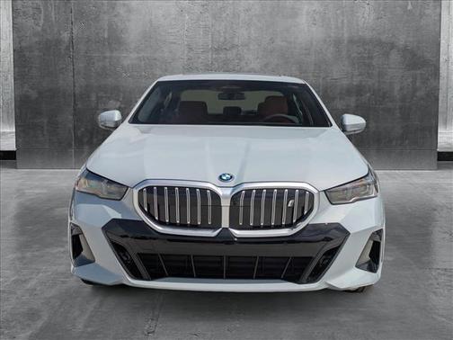 2026 BMW i5 eDrive40