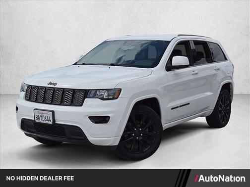Bright White Clearcoat 2018 Jeep Grand Cherokee Altitude