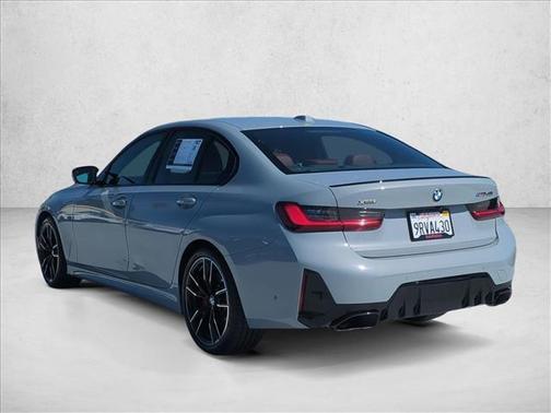 2025 BMW M340 i xDrive
