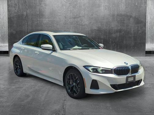 2025 BMW 330 i xDrive