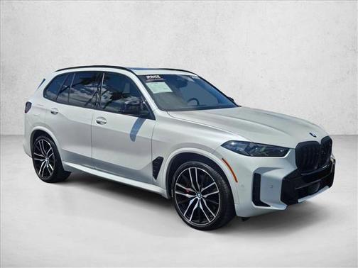 2025 BMW X5 M60i