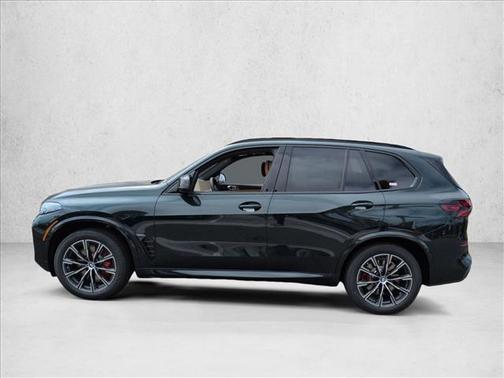 Oxford Green Metallic 2026 BMW X5 M60i