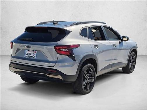 Sterling Gray Metallic 2025 Chevrolet Trax ACTIV