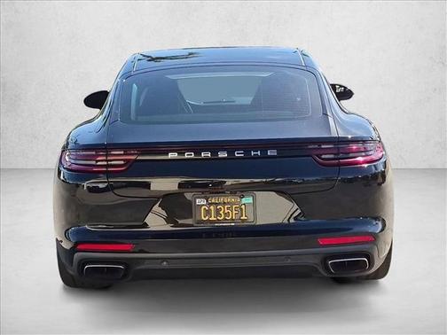 Black 2018 Porsche Panamera Base