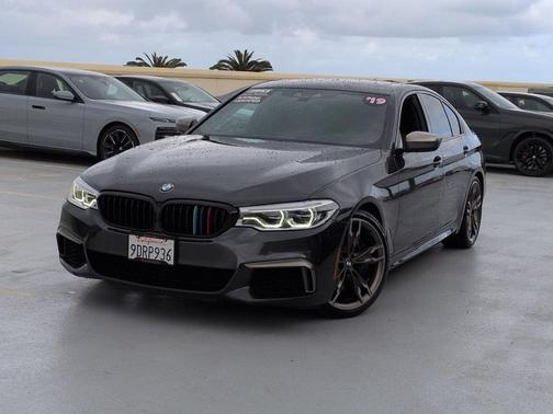 Dark Graphite Metallic 2019 BMW M550 i xDrive