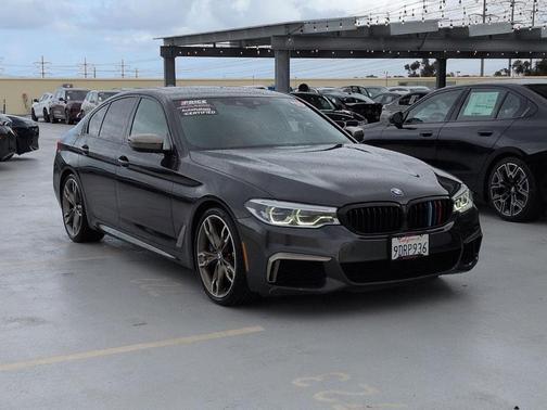 Dark Graphite Metallic 2019 BMW M550 i xDrive