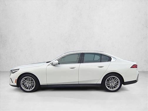 2024 BMW 530 i xDrive