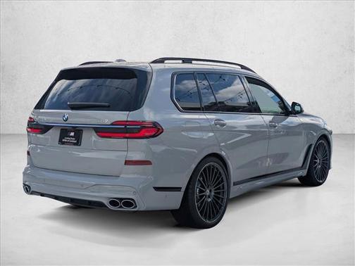 2026 BMW ALPINA XB7 Base
