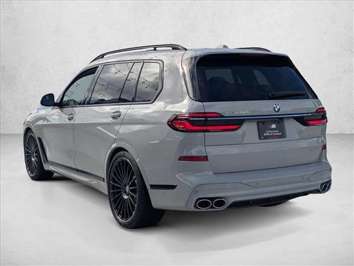 2026 BMW ALPINA XB7 Base