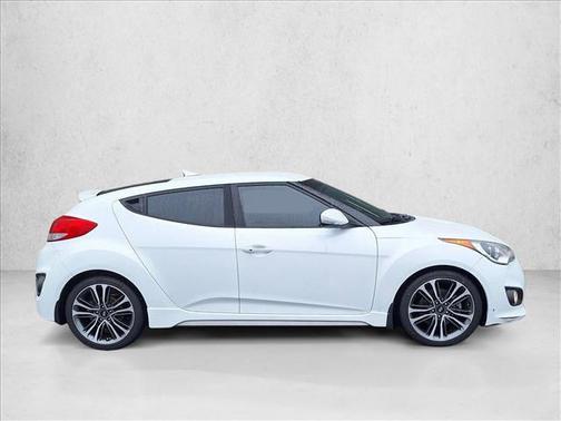 2016 Hyundai Veloster Turbo