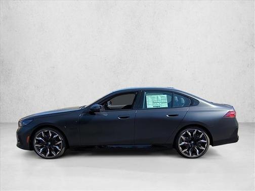 2026 BMW 550e xDrive