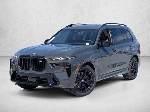 Gray Metallic 2026 BMW X7 M60i