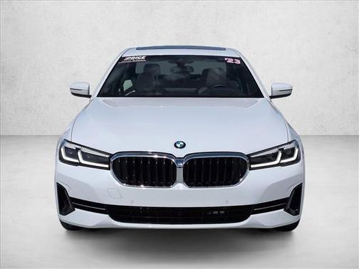 Alpine White 2023 BMW 540 i