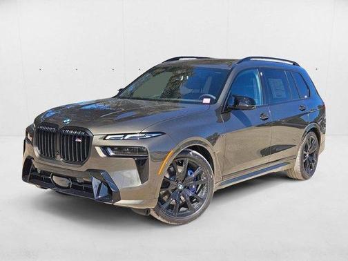 Manhattan Green Metallic 2026 BMW X7 M60i