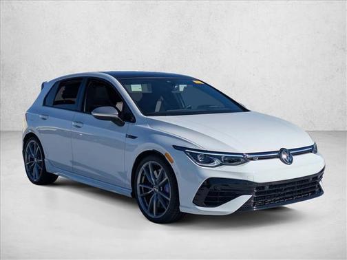 2024 Volkswagen Golf R 2.0T