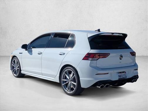 2024 Volkswagen Golf R 2.0T