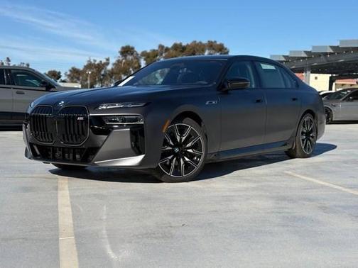 2026 BMW i7 M70
