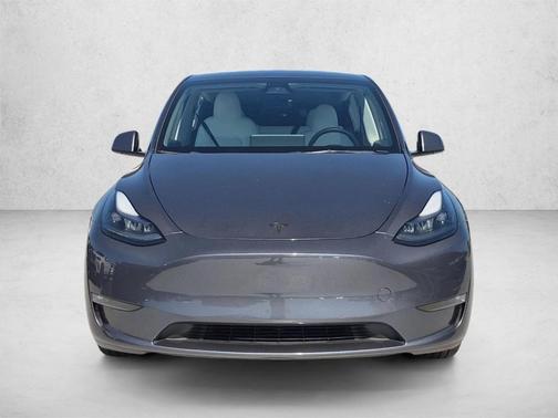 Silver Gray 2023 Tesla Model Y Long Range