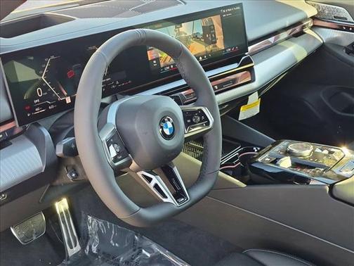 Dark Graphite Metallic 2027 BMW 530 i