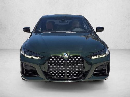 San Remo Green Metallic 2022 BMW M440 i