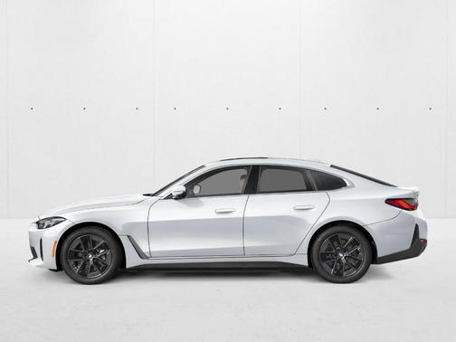 Alpine White 2026 BMW i4 Gran Coupe xDrive40