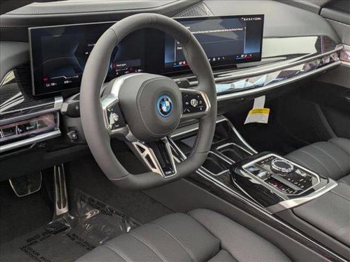 2025 BMW i7 xDrive60