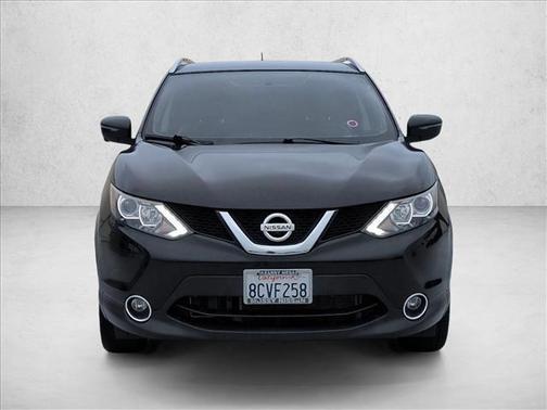 Magnetic Black 2017 Nissan Rogue Sport SL