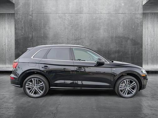2020 Audi Q5 e 55 Premium