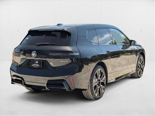 2026 BMW iX xDrive45