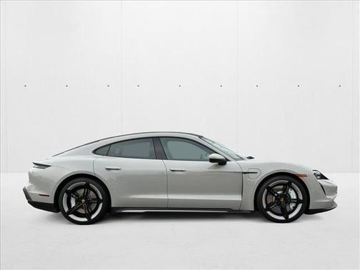 2022 Porsche Taycan 4S