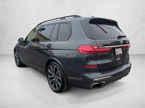 2020 BMW X7 M50i