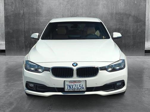2016 BMW 320 i
